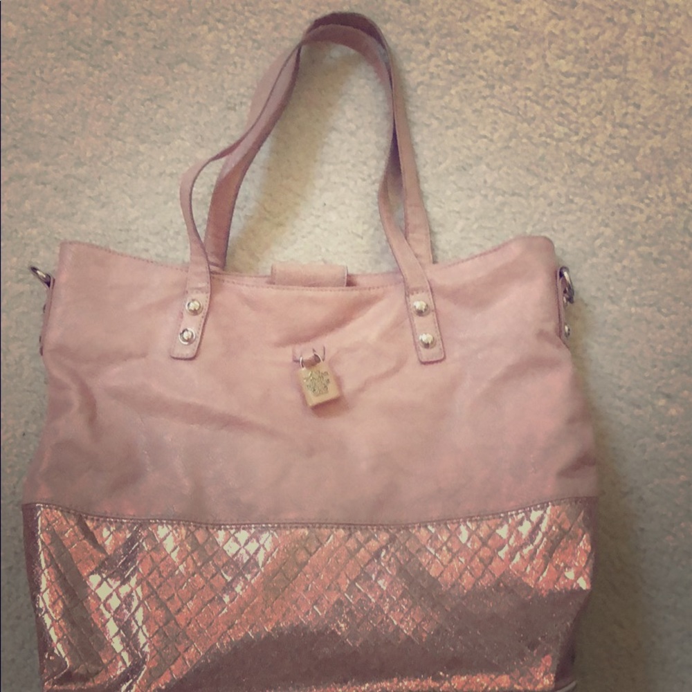 Jessica Simpson tote bag